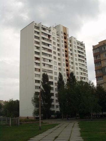 Київ, Миколи Бажана просп., 7Д