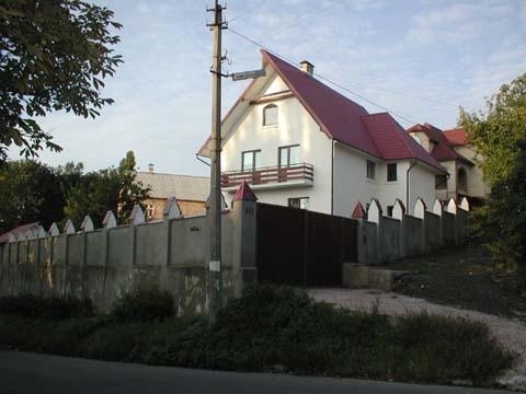 Киев, Пасечная ул., 40
