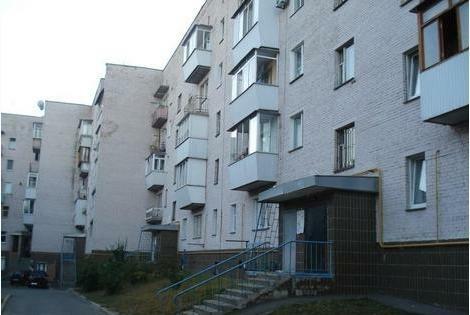 Киев, Евгения Харченко ул., 31