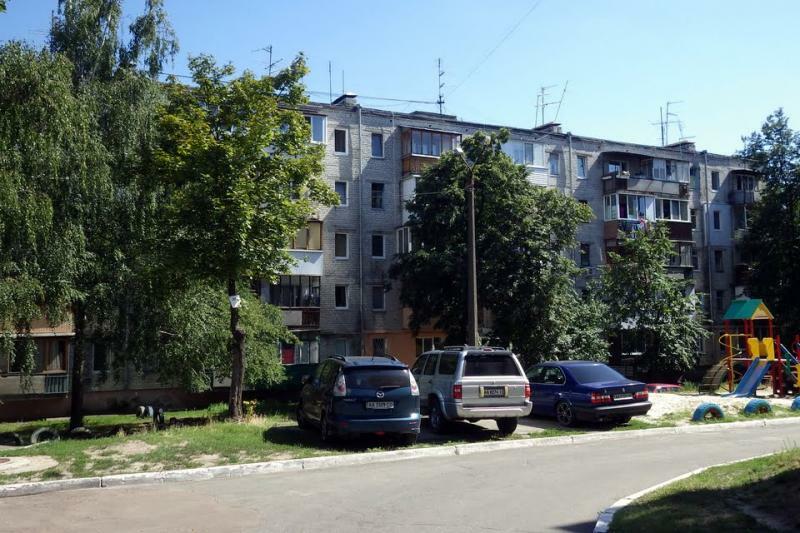 Киев, Евгения Харченко ул., 27