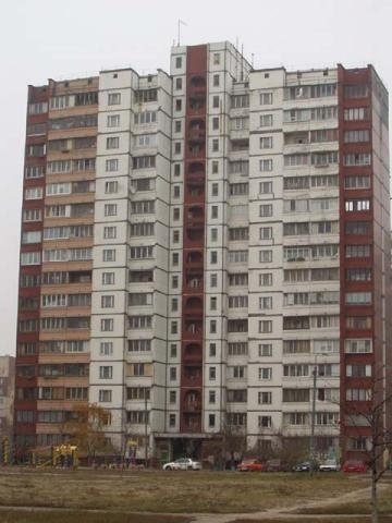 Киев, Владимира Маяковского просп., 2Б