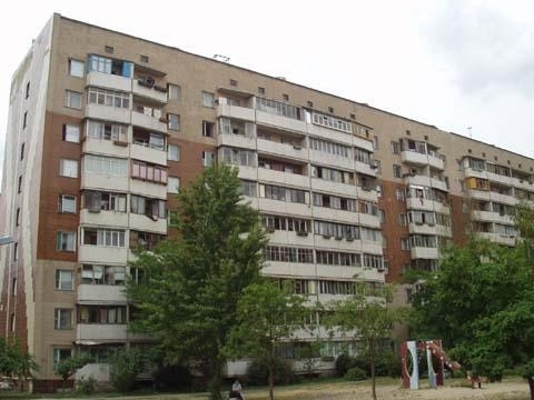 Киев, Владимира Маяковского просп., 12А