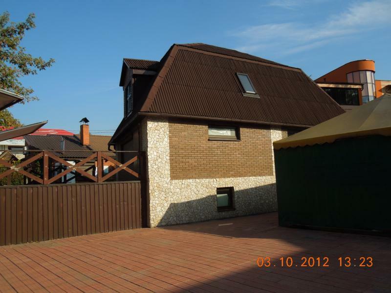 Киев, Броварской просп., 7