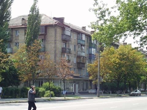 Киев, Мира просп., 13