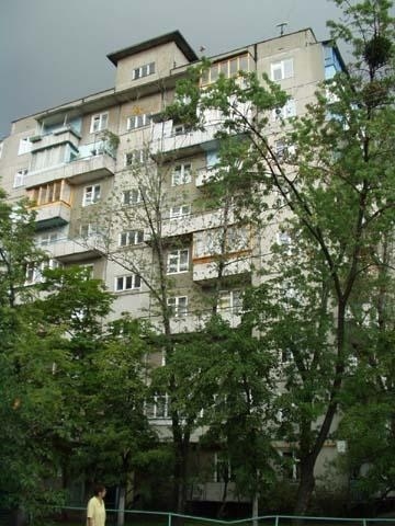 Киев, Павла Тычины просп., 24А