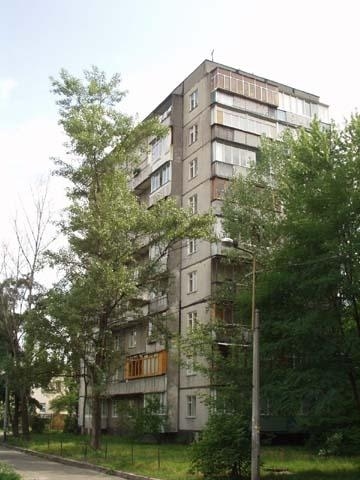 Київ, Павла Тичини просп., 26А