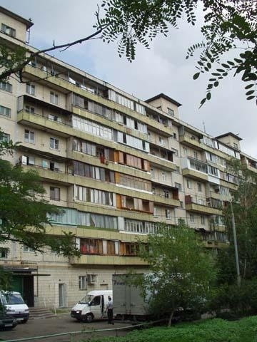 Киев, Амвросия Бучмы ул., 6А