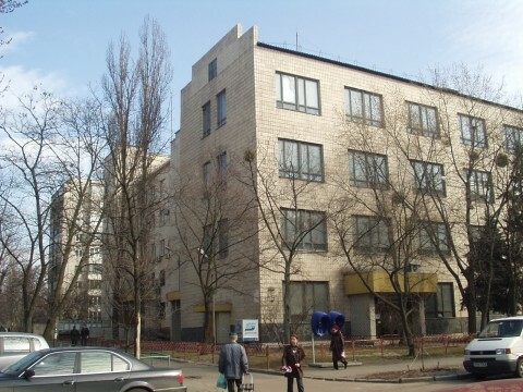 Киев, Амвросия Бучмы ул., 5