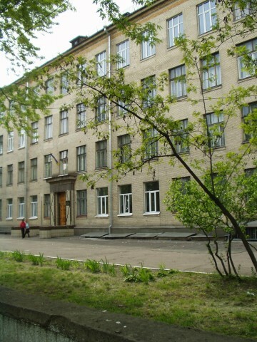Киев, Юрия Гагарина просп., 19