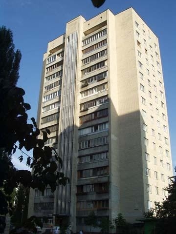Киев, Всеволода Нестайко ул., 1/18