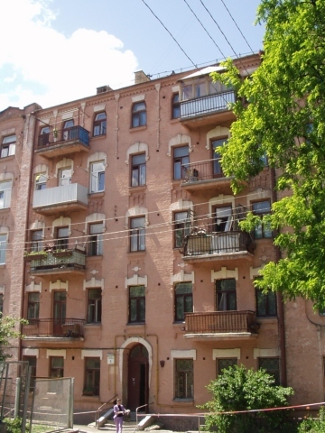 Киев, Аллы Горской пер., 5