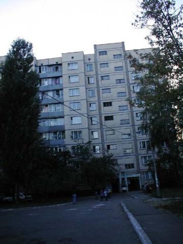 Киев, Героев Сталинграда просп., 36