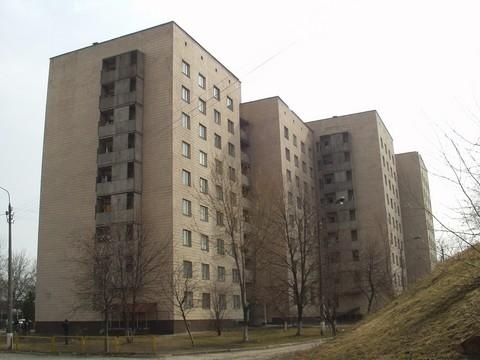 Київ, Євгена Коновальця вул., 36А
