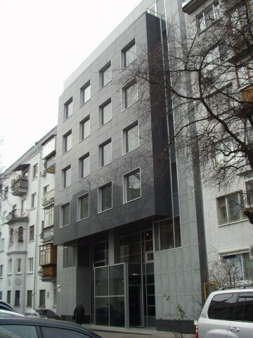 Київ, Степана Ковніра вул., 5