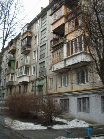 Киев, Марии Примаченко бул., 7