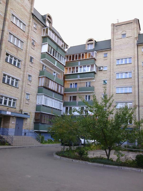 Киевская обл., Бучанский район, г. Ирпень, Украинская ул., 82