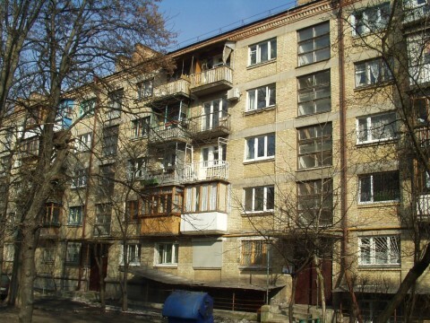 Київ, Михайла Бойчука вул., 18А