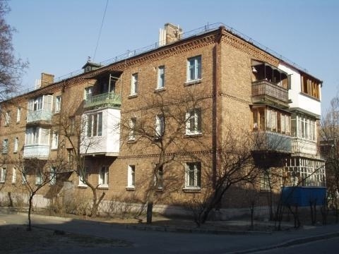 Киев, Ивана Ижакевича ул., 10