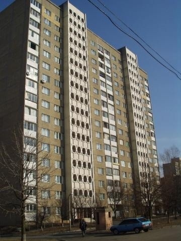 Киев, Правды просп., 37