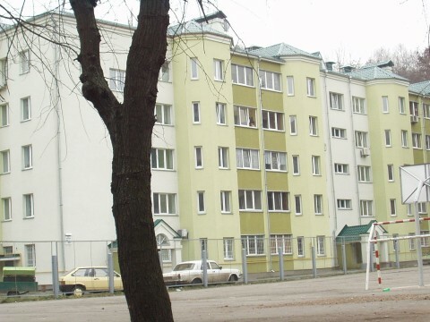 Киев, Кирилловская ул., 85/87