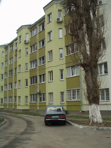 Киев, Кирилловская ул., 85/87