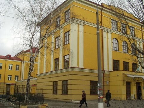 Киев, Кирилловская ул., 8