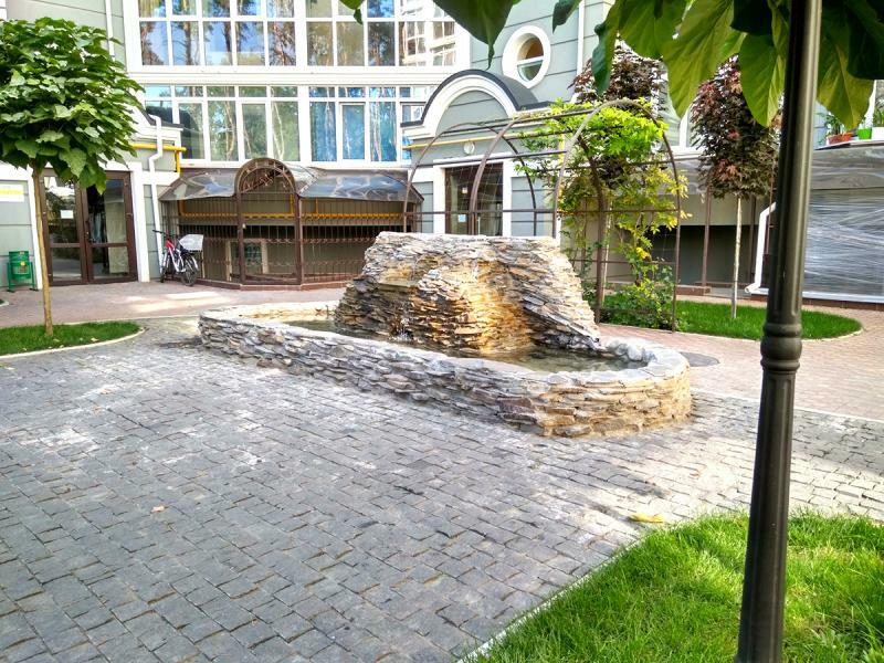 Киевская обл., Бучанский район, г. Ирпень, Полтавская ул., 2