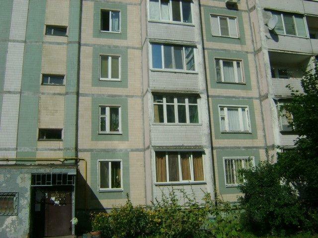Київ, Академіка Єфремова вул., 15