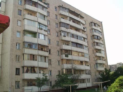 Київ, Миколи Бажана просп., 5В