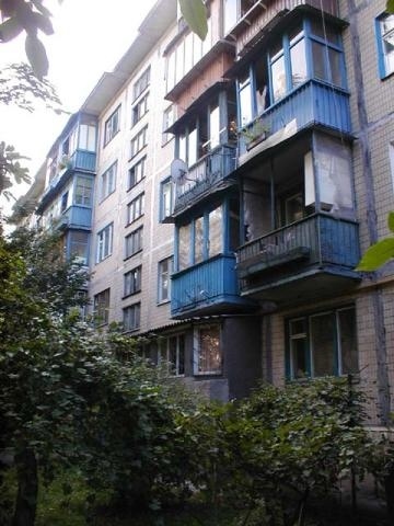 Киев, Петра Куринного ул., 9
