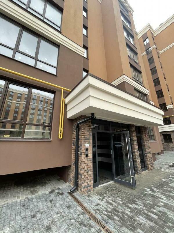 Київ, Соборності просп., 1