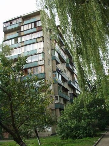 Киев, Леся Курбаса просп., 10А