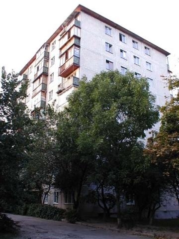 Киев, Любомира Гузара просп., 4