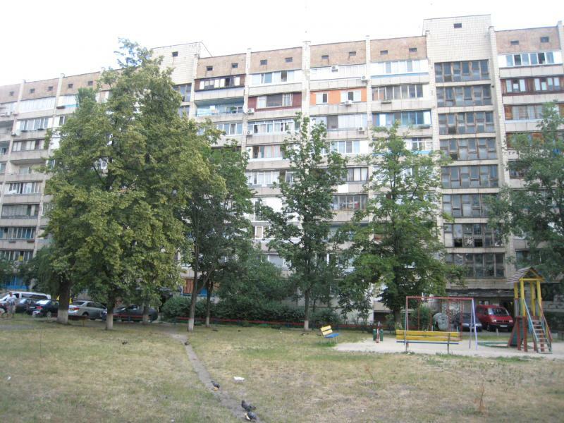 Київ, Маршала Рокосовського просп., 7