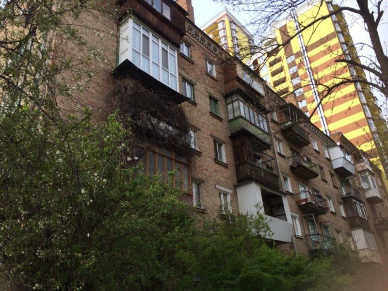 Киев, Вильгельма Котарбинского ул., 10/12