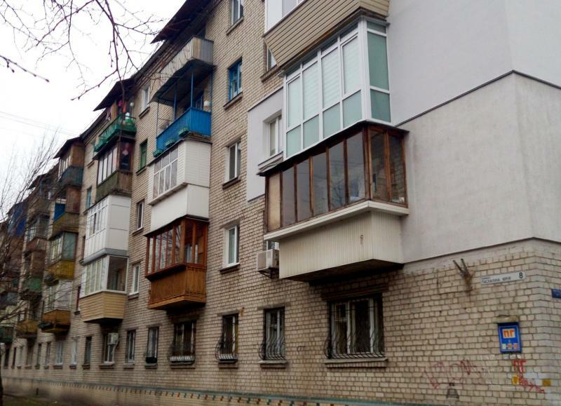 Київ, Юрія Пасхаліна вул., 8/6