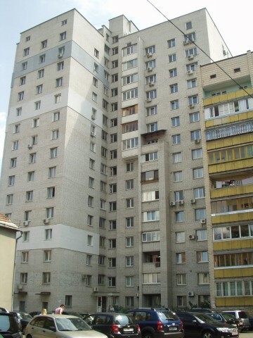 Киев, Братьев Зеровых ул., 14Б