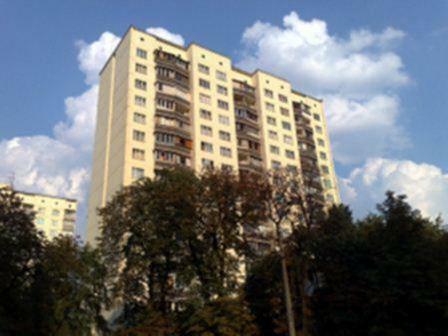 Киев, Ульяны Громовой ул., 5