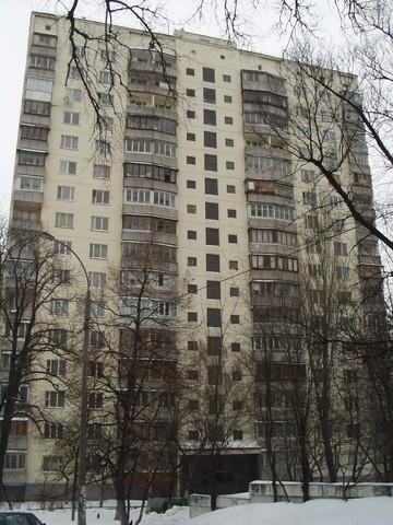 Киев, Патриарха Мстислава Скрипника ул., 9