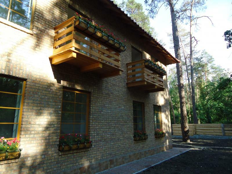 Київська обл., Бучанський район, м. Буча, Пушкінська вул., 1