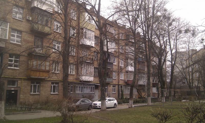 Киев, Марка Безручко ул., 29