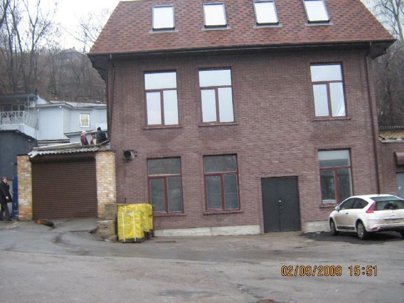 Киев, Михаила Бойчука ул., 36А