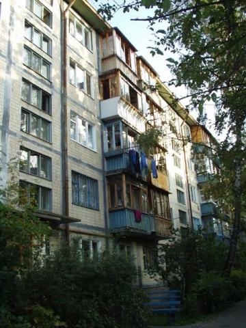 Киев, Игоря Турчина ул., 13