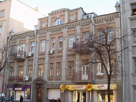 Киев, Симона Петлюры ул., 5