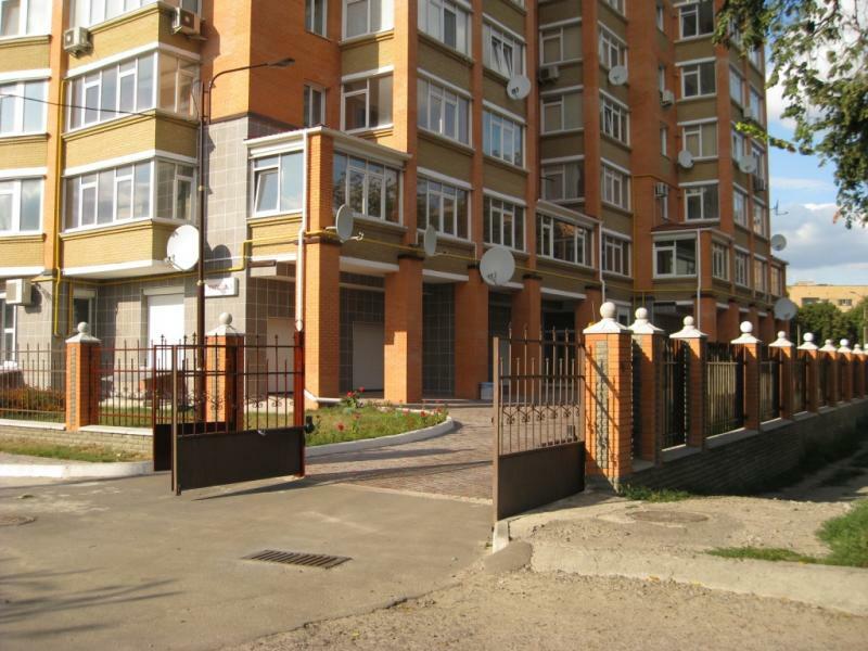Київська обл., Білоцерківський район, м. Біла Церква, Гоголя вул., 3