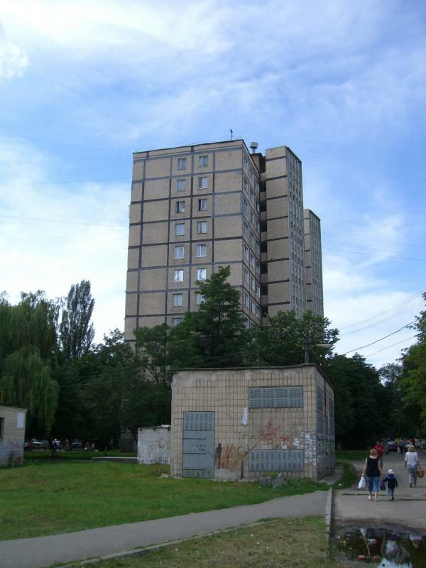 Киев, Василия Порика просп., 16