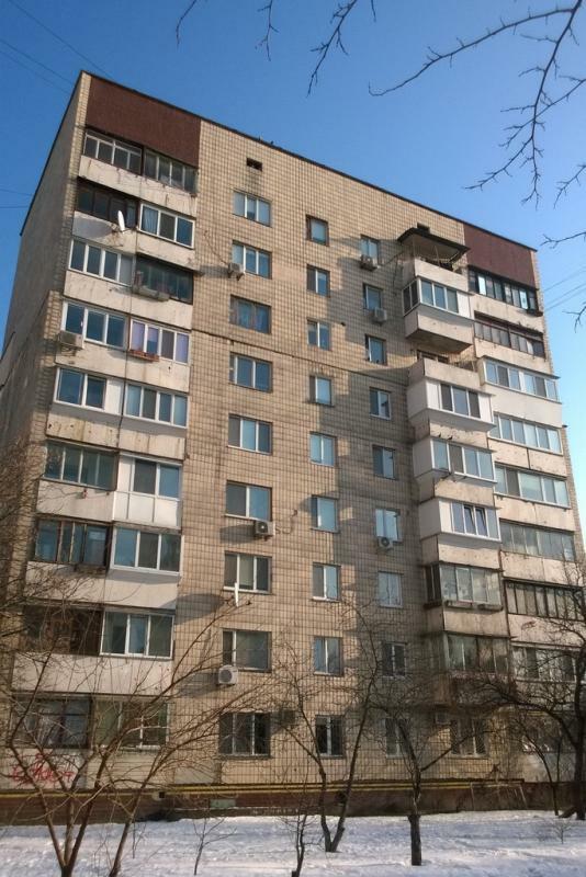Киев, Романа Шухевича просп., 24