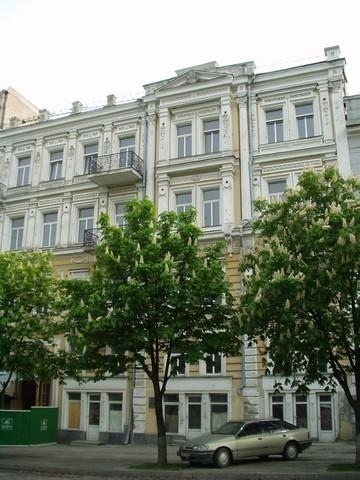 Киев, Богдана Хмельницкого ул., 23А
