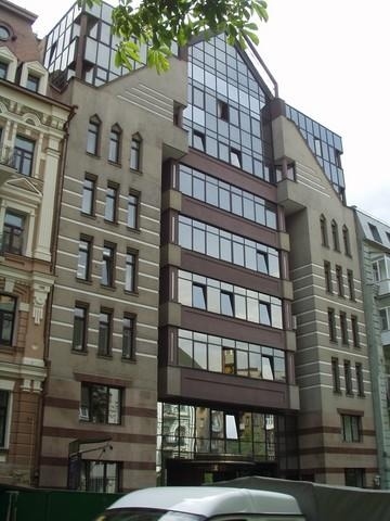 Киев, Богдана Хмельницкого ул., 55