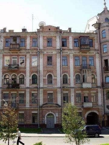 Киев, Богдана Хмельницкого ул., 63